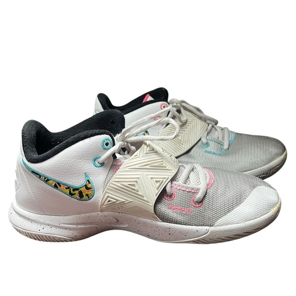 Nike Kyrie Flytrap 3 'South Beach' Basketball Shoes BQ3060 104 Men's Size 9 - Picture 1 of 12